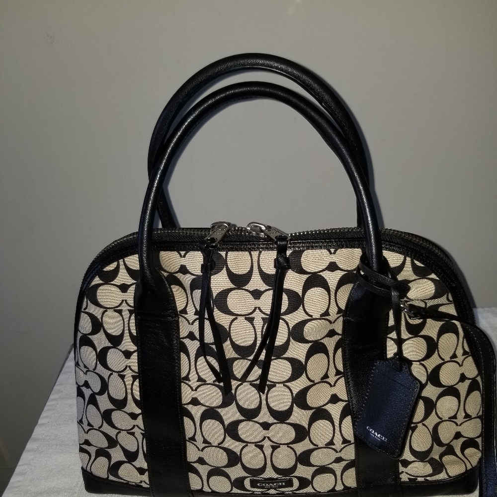 Coach Bleecker Preston Tote - Picture 2 of 15